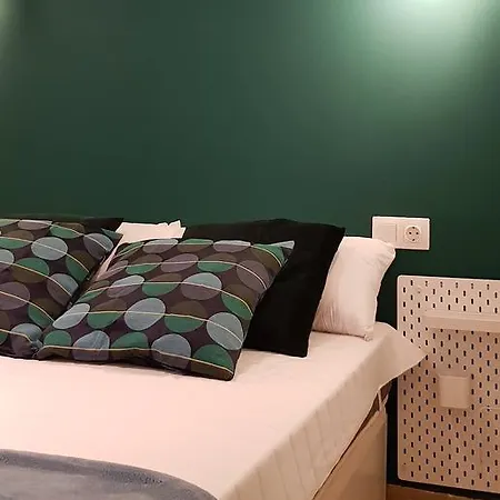 Wellrenting Plaza Nueva